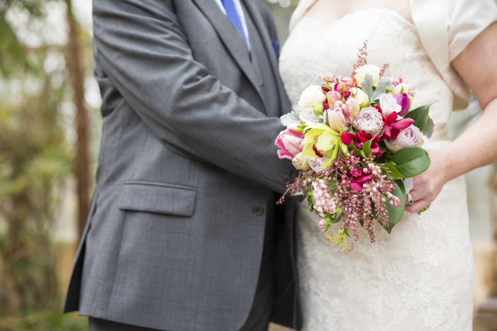 winter wedding flowers